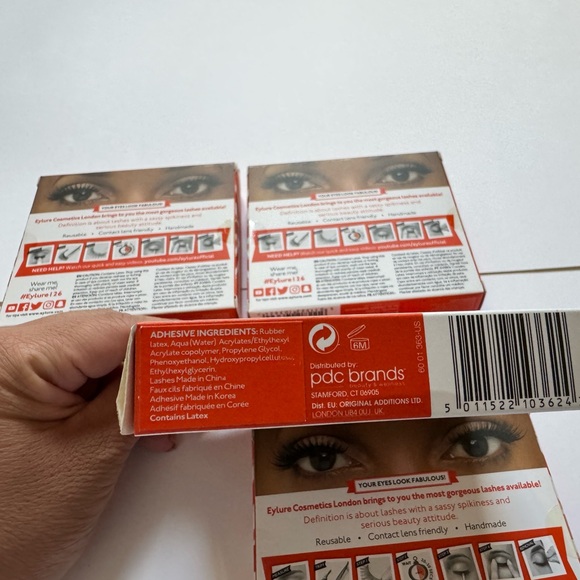 Eylure Definition N126 - Picture 2 of 5